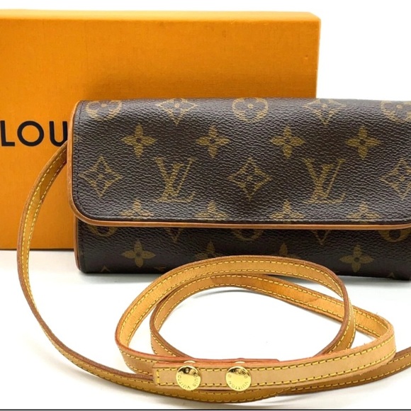 Louis Vuitton Handbags - Louis Vuitton Twin Pochette PM